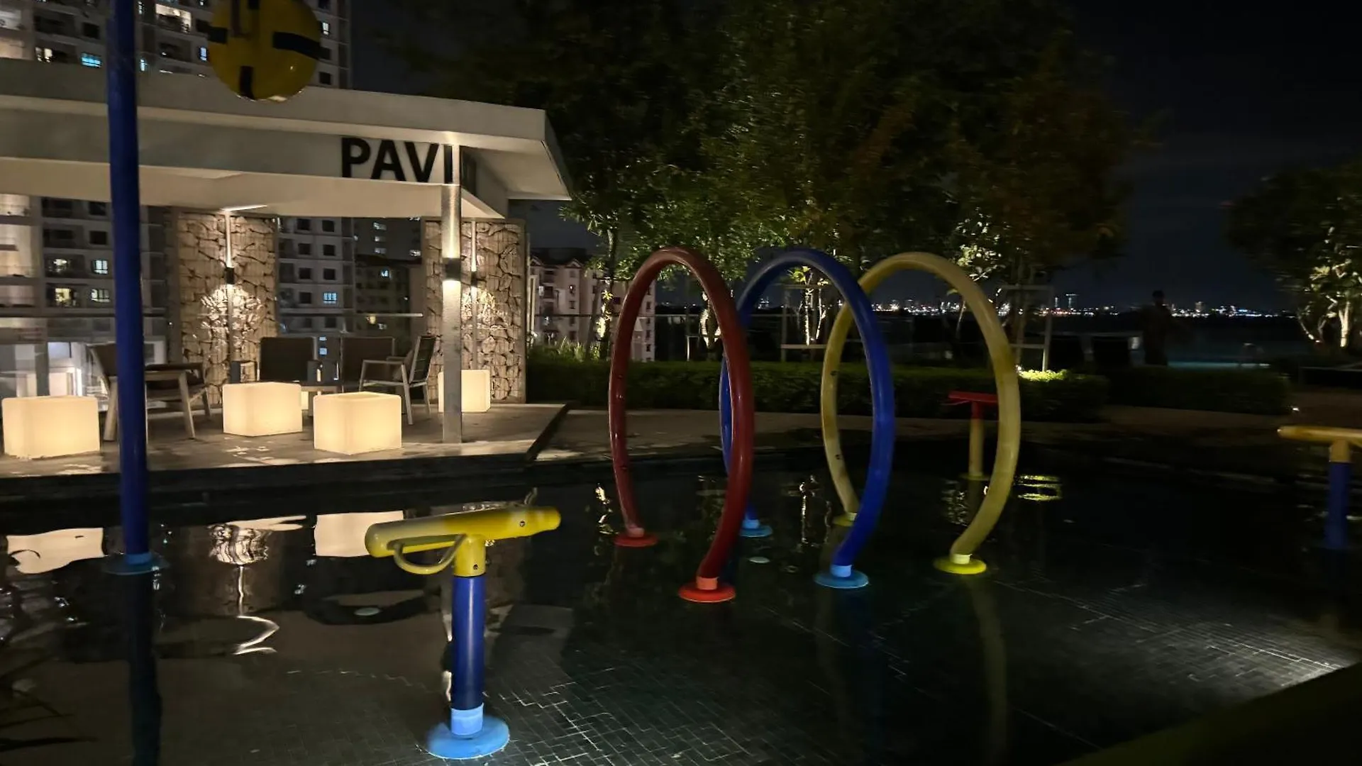 Condo In Georgetown Familystay 3Br-10Pax Jelutong 0*,  Malaysia
