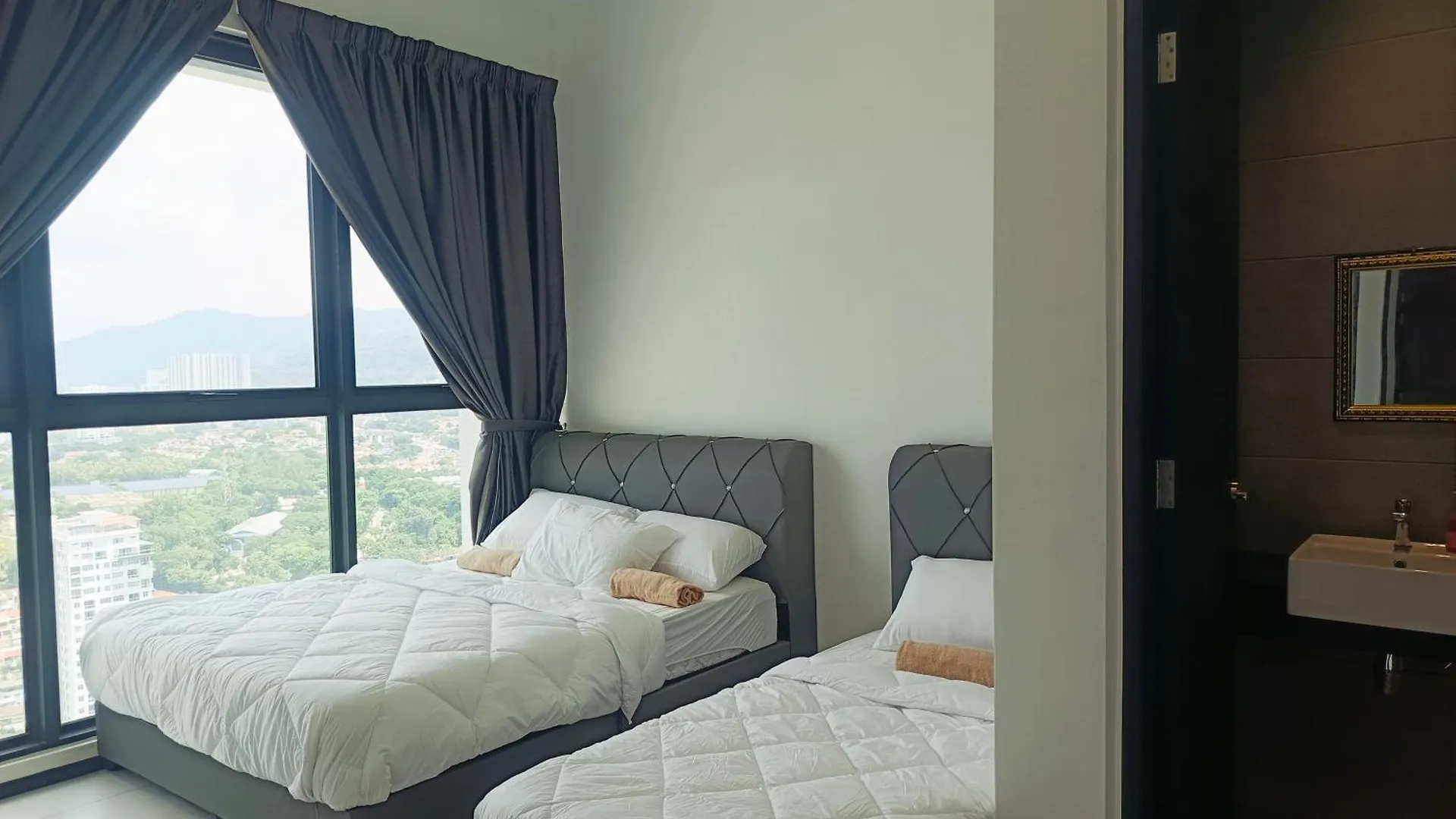 Condo In Georgetown Familystay 3Br-10Pax Jelutong