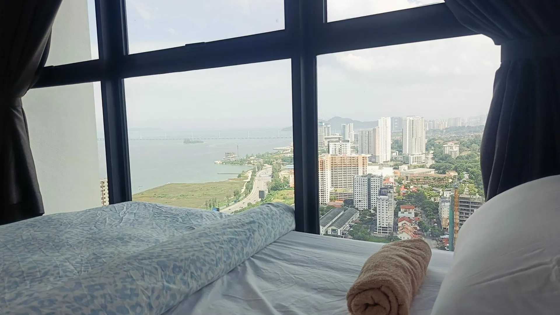 Condo In Georgetown Familystay 3Br-10Pax Jelutong 0*,  Malasia